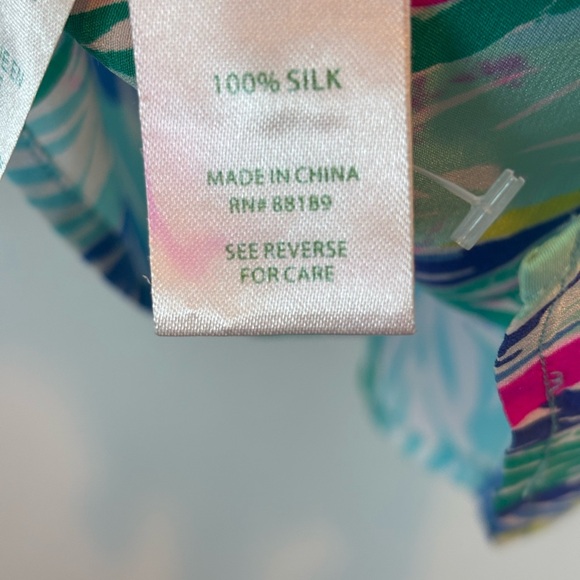 Lilly Pulitzer Multicolor Silk Feather Print Blouse - Picture 4 of 4